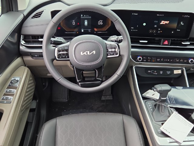 New 2026 Kia Carnival EX FWD image 7