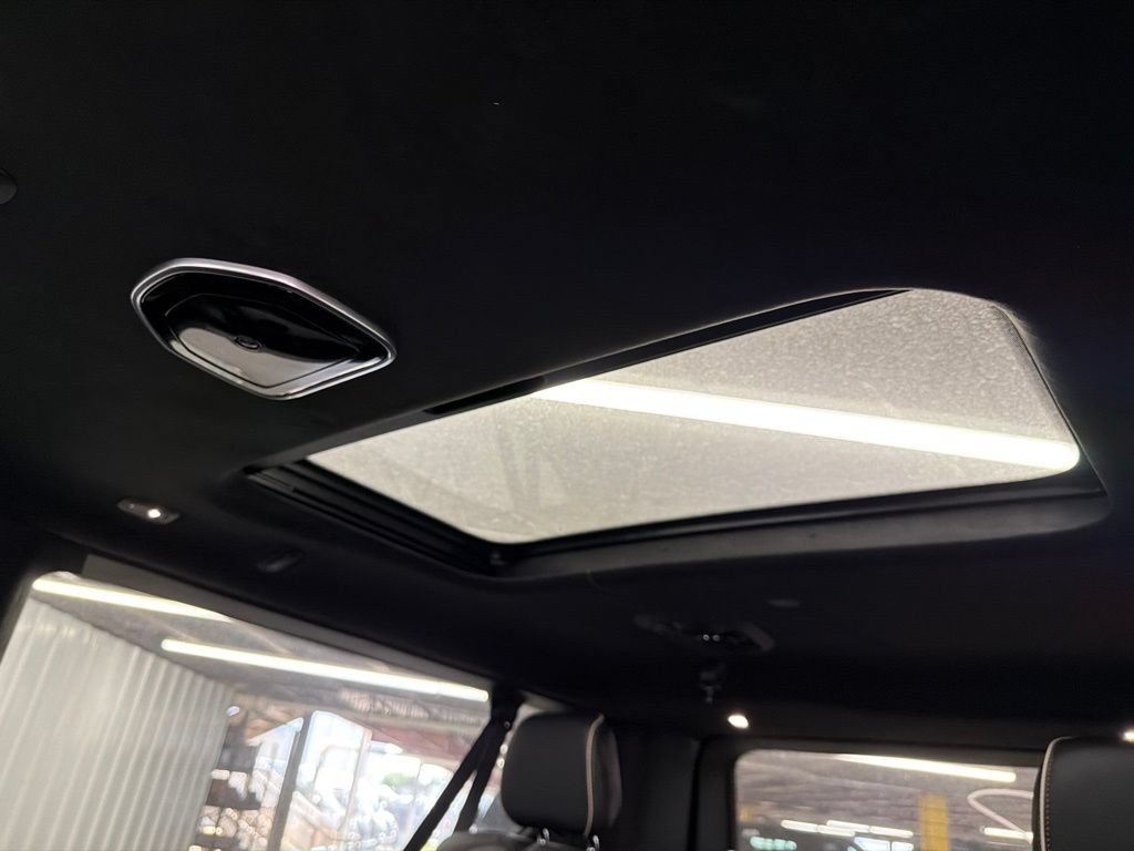 New 2026 Jeep Grand Wagoneer L Summit AWD/4WD image 13