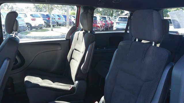 Used 2019 Dodge Grand Caravan SE image 7