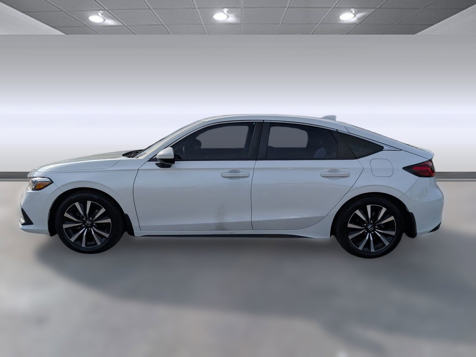 Used 2024 Honda Civic EX-L image 2