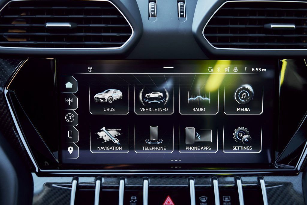 Used 2024 Lamborghini Urus Performante image 80