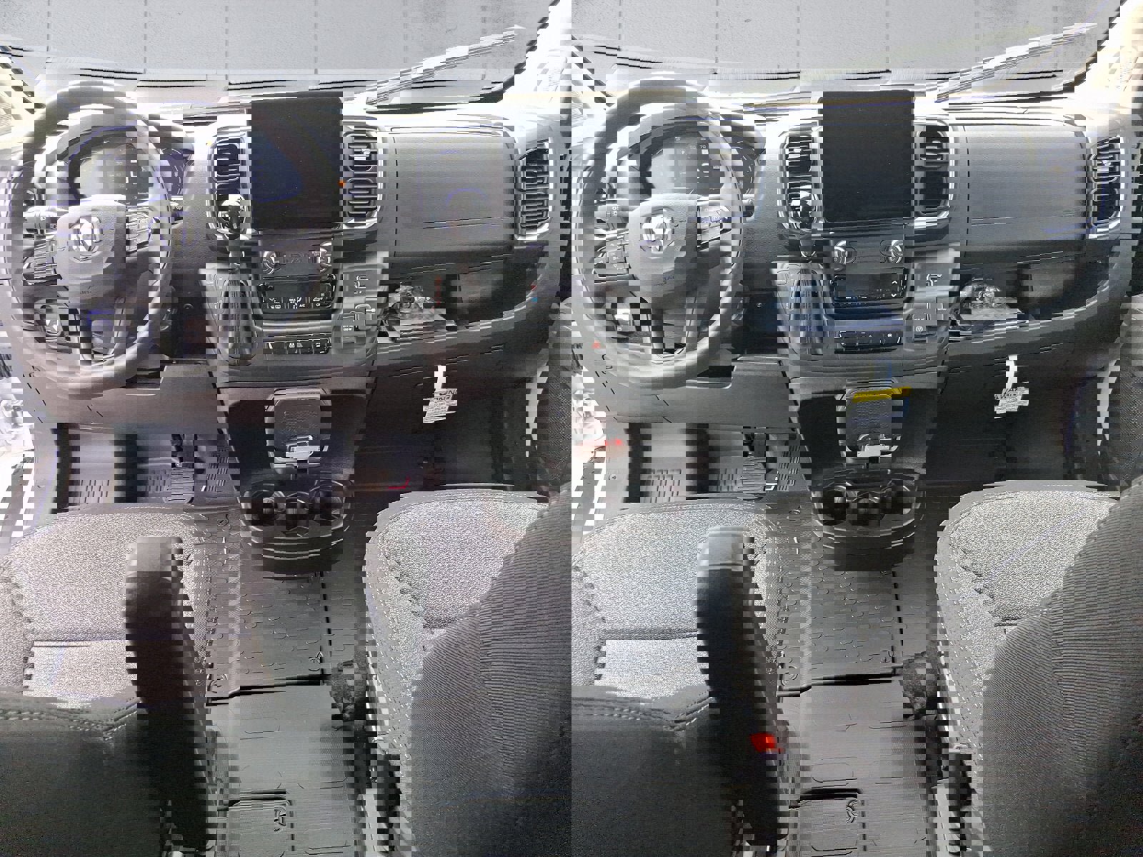 New 2025 RAM ProMaster 1500 w/ Quick Order Package 22G SLT image 11