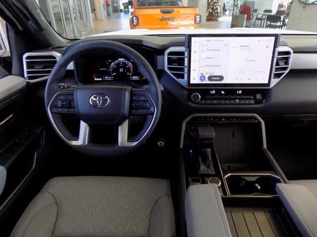 Used 2025 Toyota Tundra Limited image 12