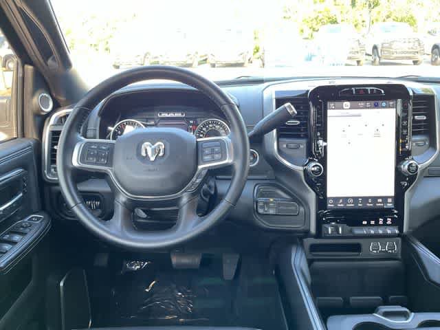 Used 2022 RAM 2500 Laramie AWD/4WD image 13