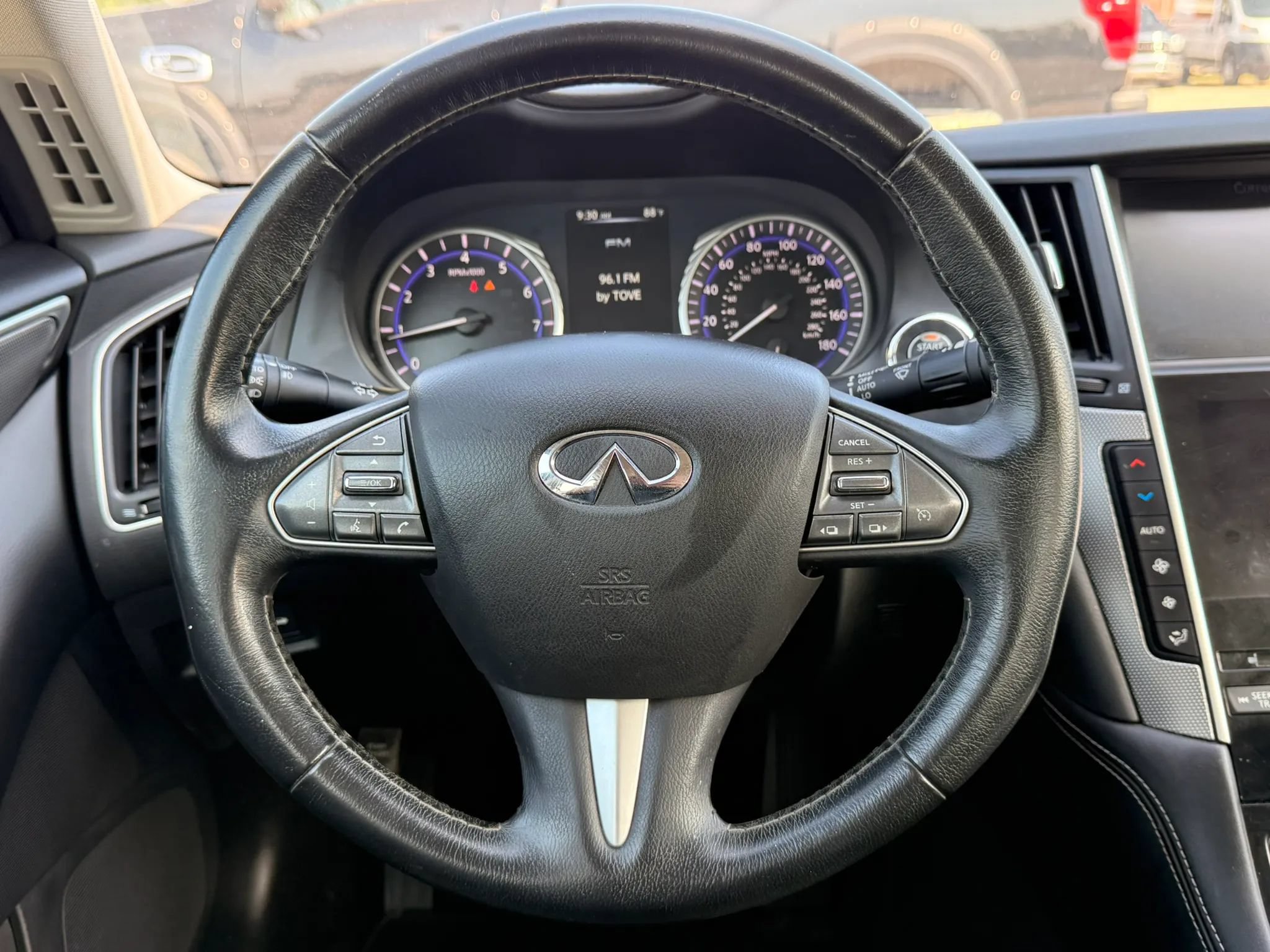 Used 2017 INFINITI Q50 2.0t w/ Moonroof Package AWD/4WD image 16