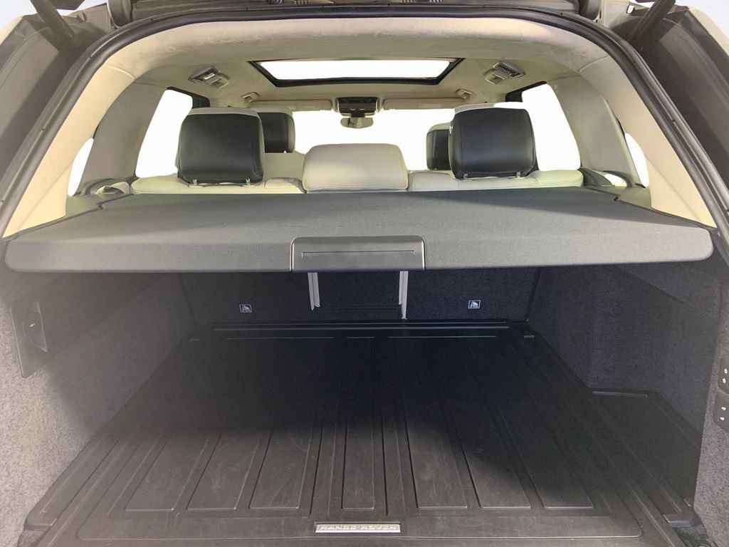 Used 2019 Land Rover Range Rover HSE AWD/4WD image 9