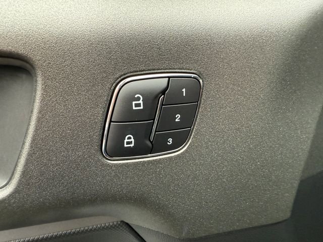 Used 2025 Ford Bronco Sport Badlands image 19