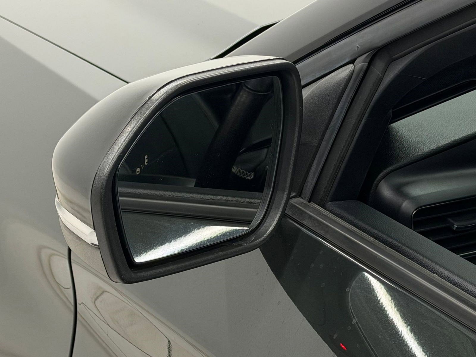 Used 2023 Ford Explorer ST w/ Equipment Group 401A image 37