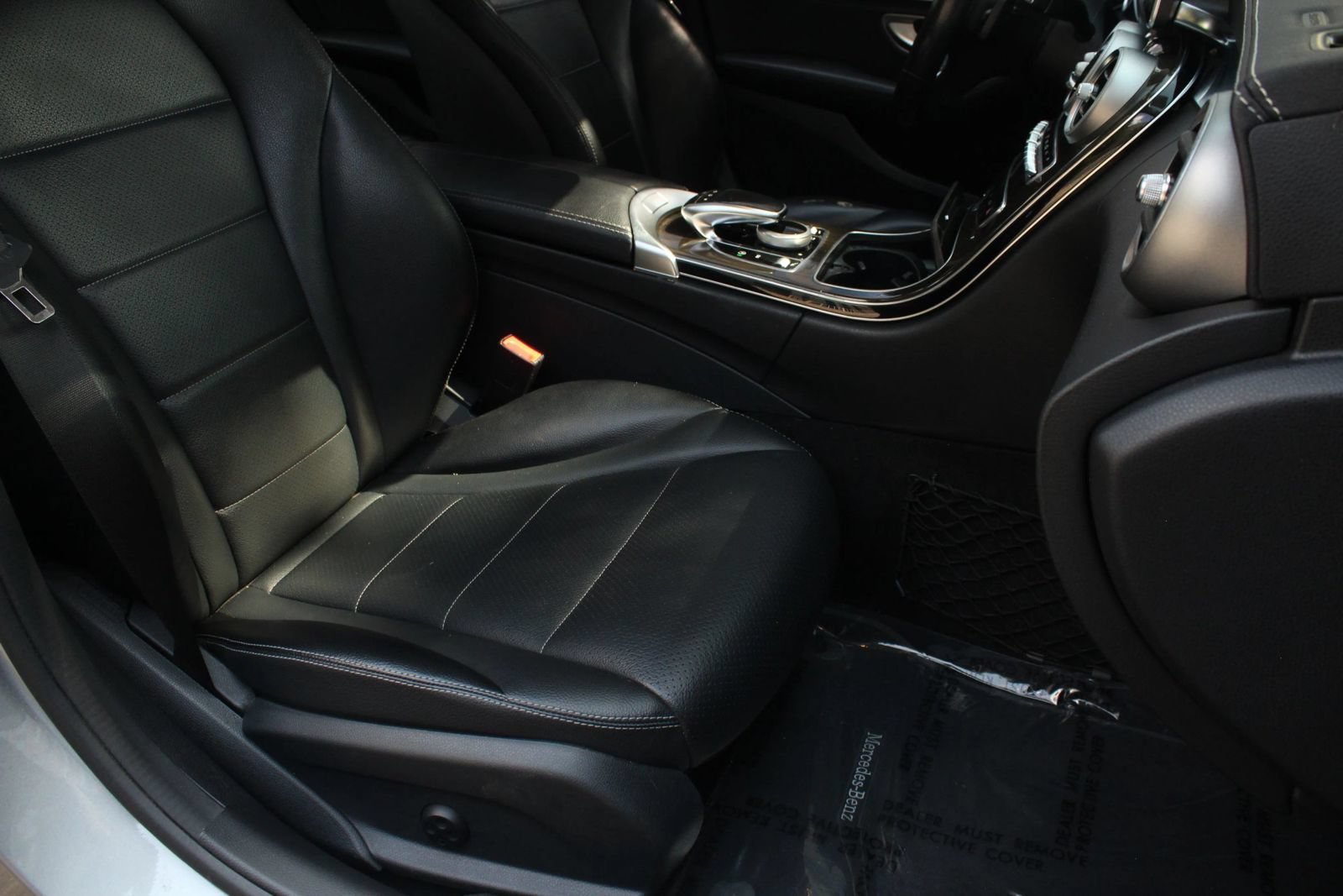 Used 2015 Mercedes-Benz C 300 4MATIC Sedan w/ Premium 1 Package image 26