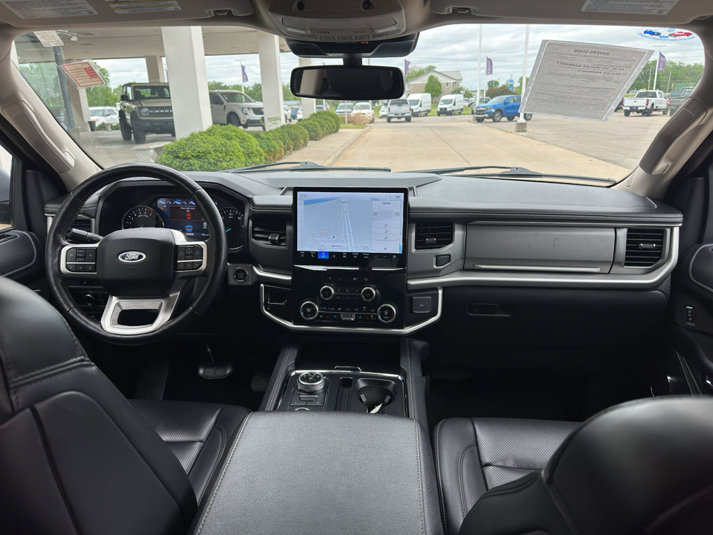 Used 2024 Ford Expedition Max XLT AWD/4WD image 12