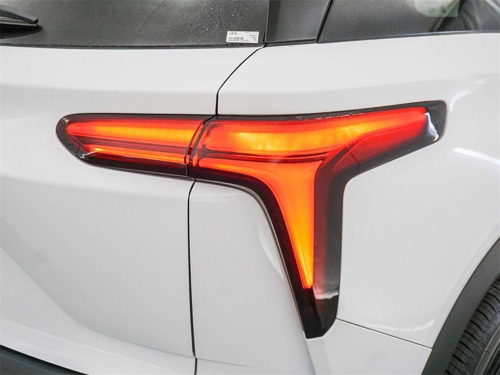 New 2026 Chevrolet Blazer EV LT w/ Midnight/Sport Edition FWD image 9