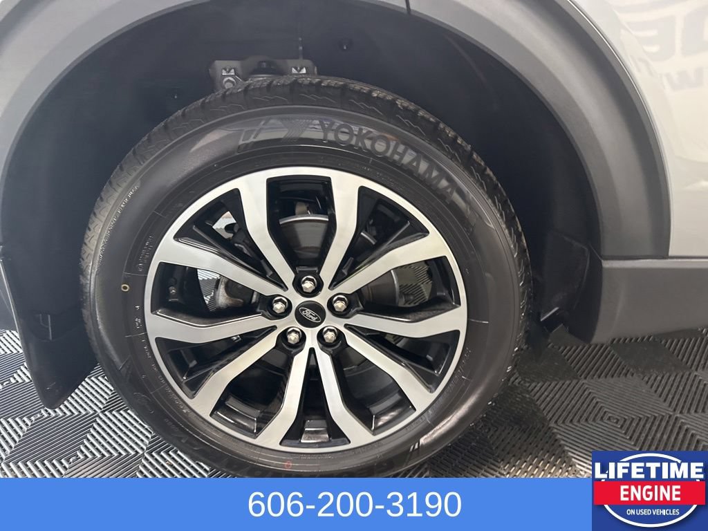 Used 2023 Ford Explorer ST AWD/4WD image 7