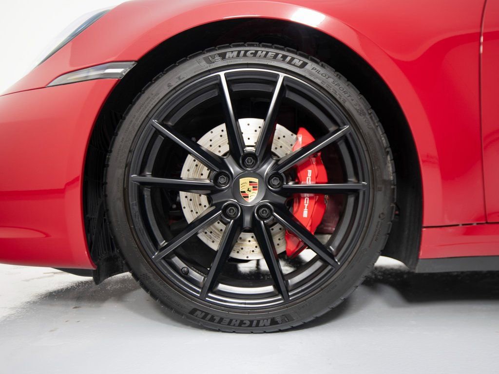 Certified 2024 Porsche 911 Carrera 4S image 15