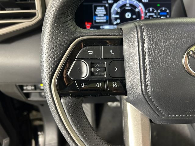 Used 2023 Toyota Sequoia SR5 w/ SR5 Premium Package AWD/4WD image 16