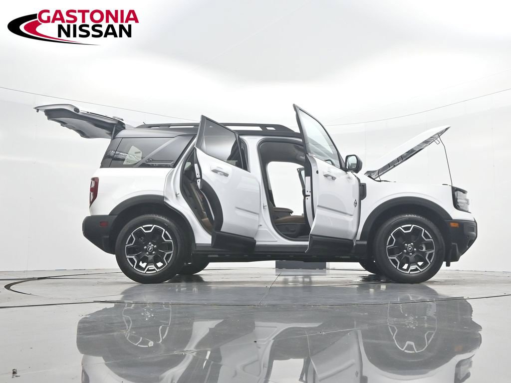 Used 2025 Ford Bronco Sport Outer Banks w/ Outer Banks Tech Package+ AWD/4WD image 45