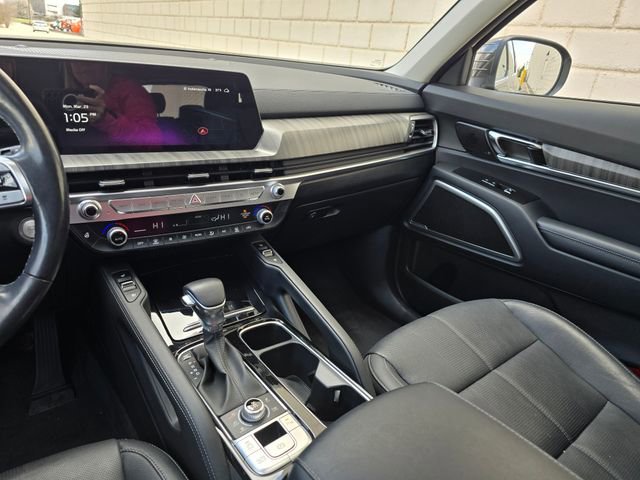 Used 2023 Kia Telluride EX image 35