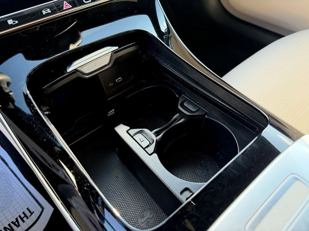 Used 2024 Mercedes-Benz C 300 4MATIC Sedan image 15