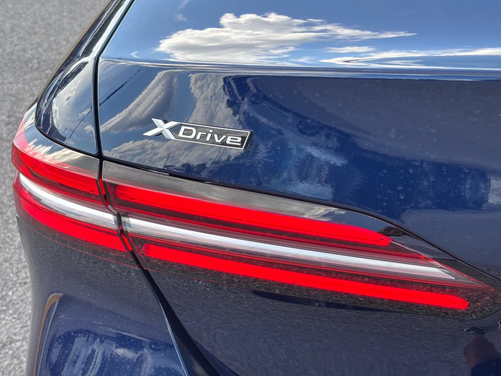 New 2027 BMW 530i xDrive w/ Premium Package AWD/4WD image 6