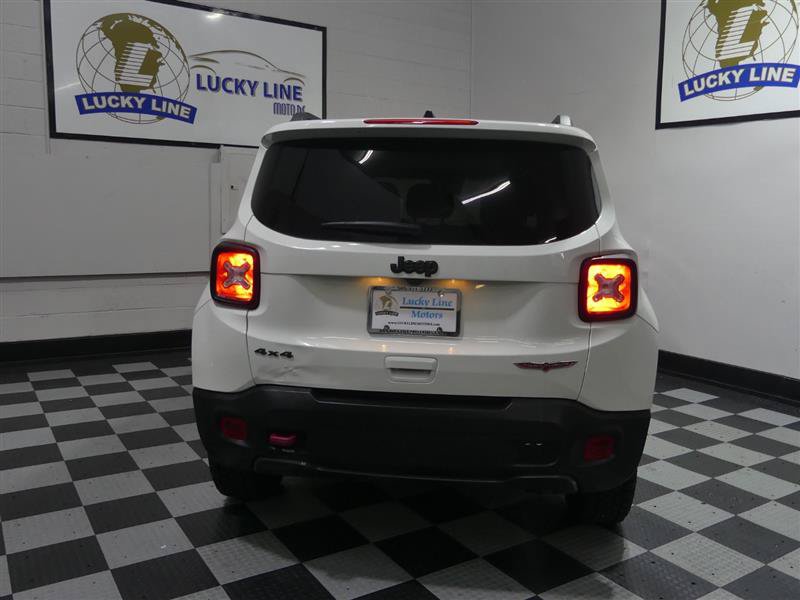 Used 2020 Jeep Renegade Trailhawk w/ Premium Leather Group AWD/4WD image 8