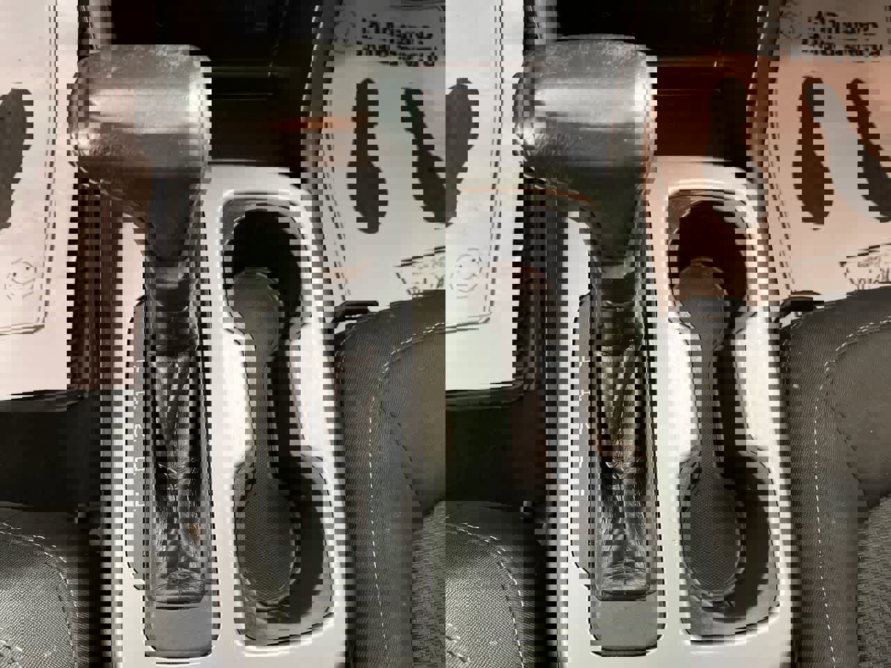 Used 2018 Chevrolet Colorado LT image 21