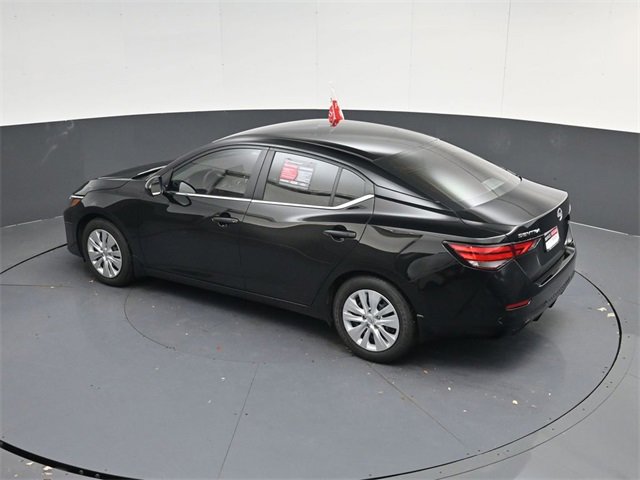 Used 2025 Nissan Sentra S image 43