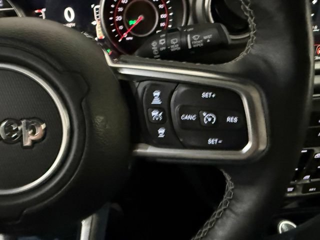 Used 2019 Jeep Wrangler Unlimited Rubicon w/ Dual Top Group AWD/4WD image 16