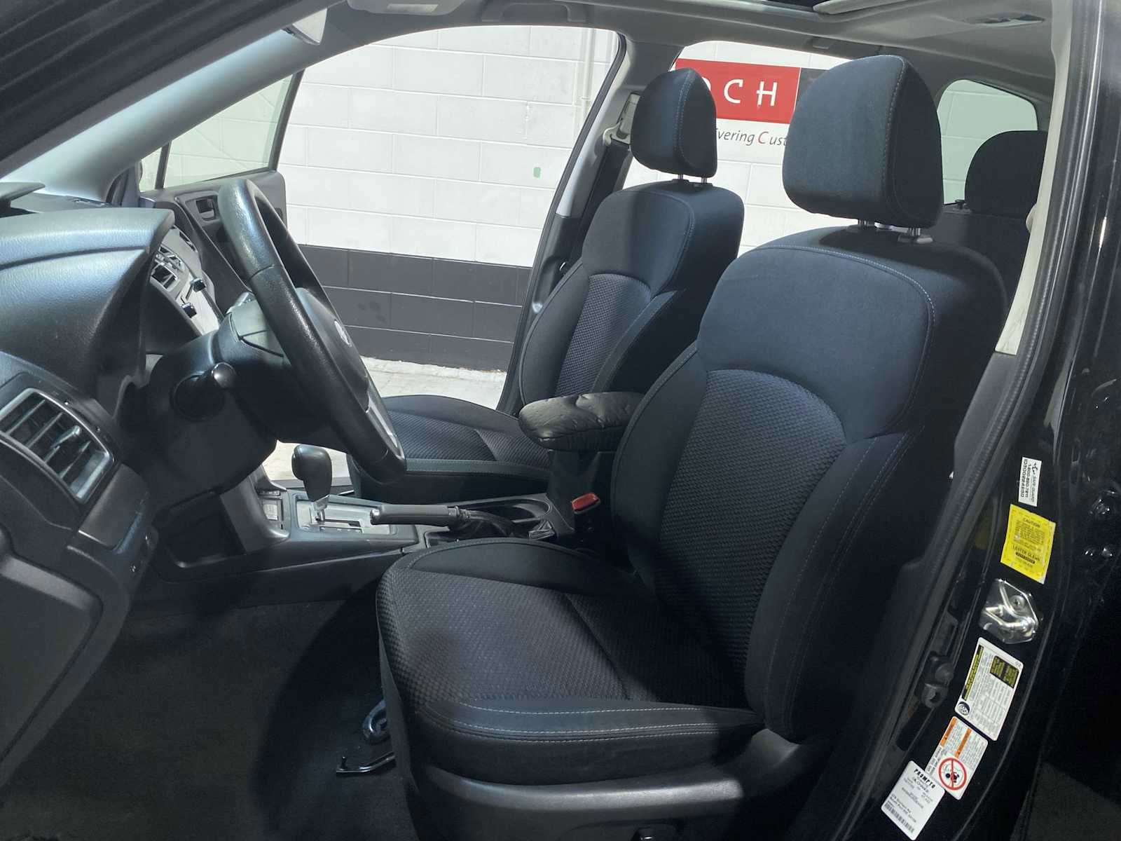 Used 2018 Subaru Forester 2.5i Premium w/ All-Weather Package AWD/4WD image 11