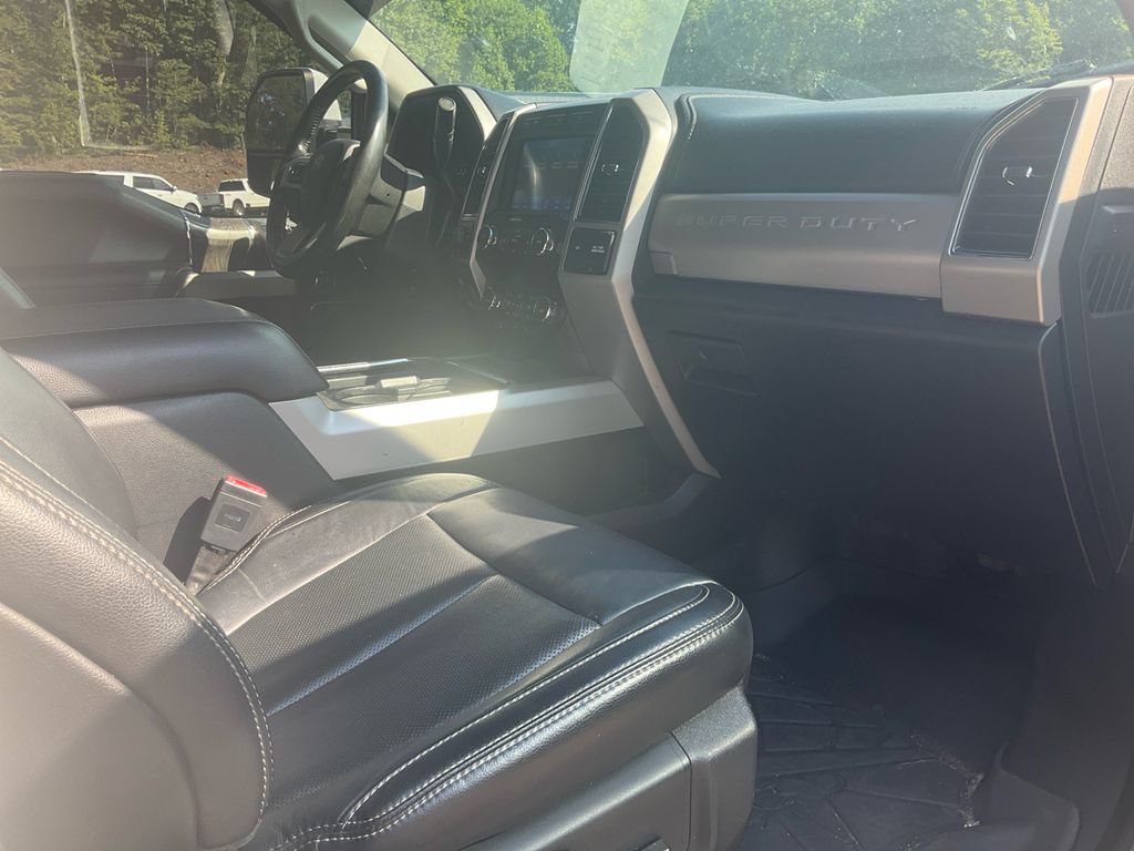 Used 2020 Ford F250 Lariat w/ Lariat Ultimate Package AWD/4WD image 13