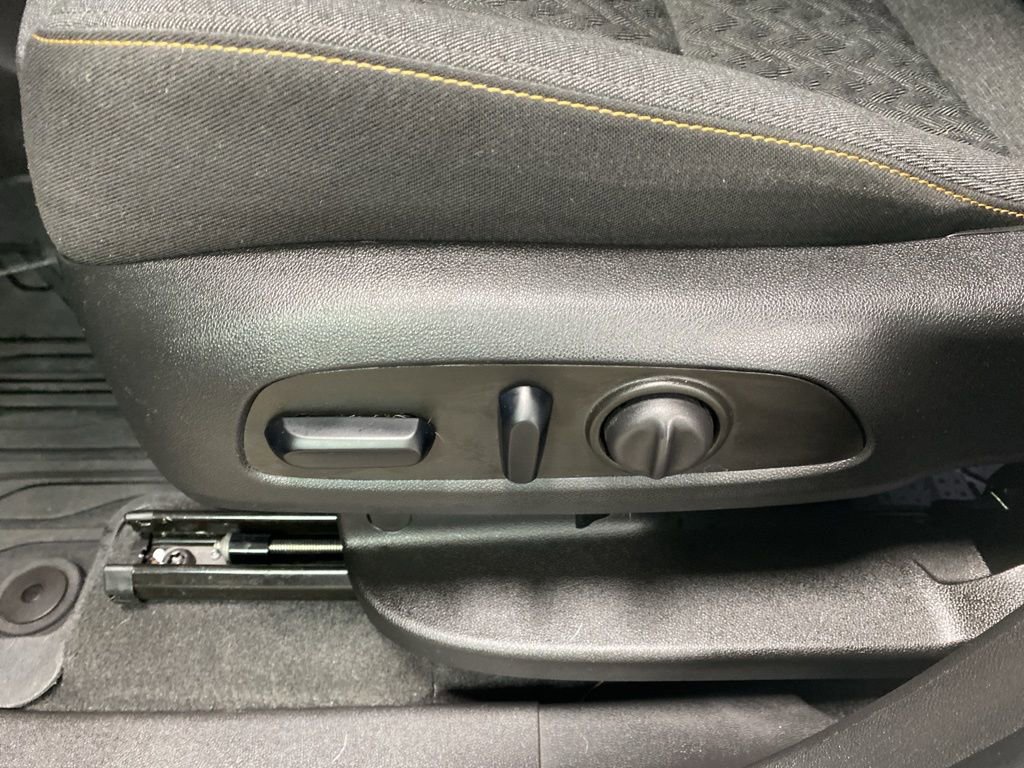 Used 2024 Chevrolet Equinox LT w/ LPO, Floor Liner Package image 32