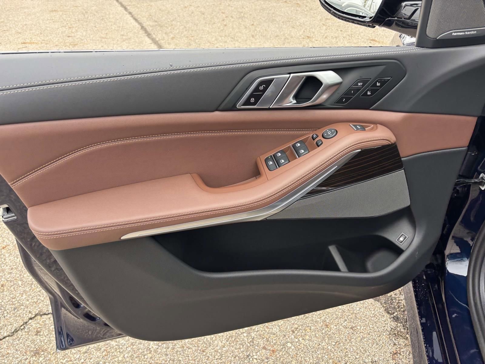 New 2026 BMW X5 xDrive50e AWD/4WD image 12
