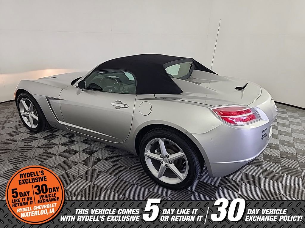 Used 2007 Saturn Sky image 12
