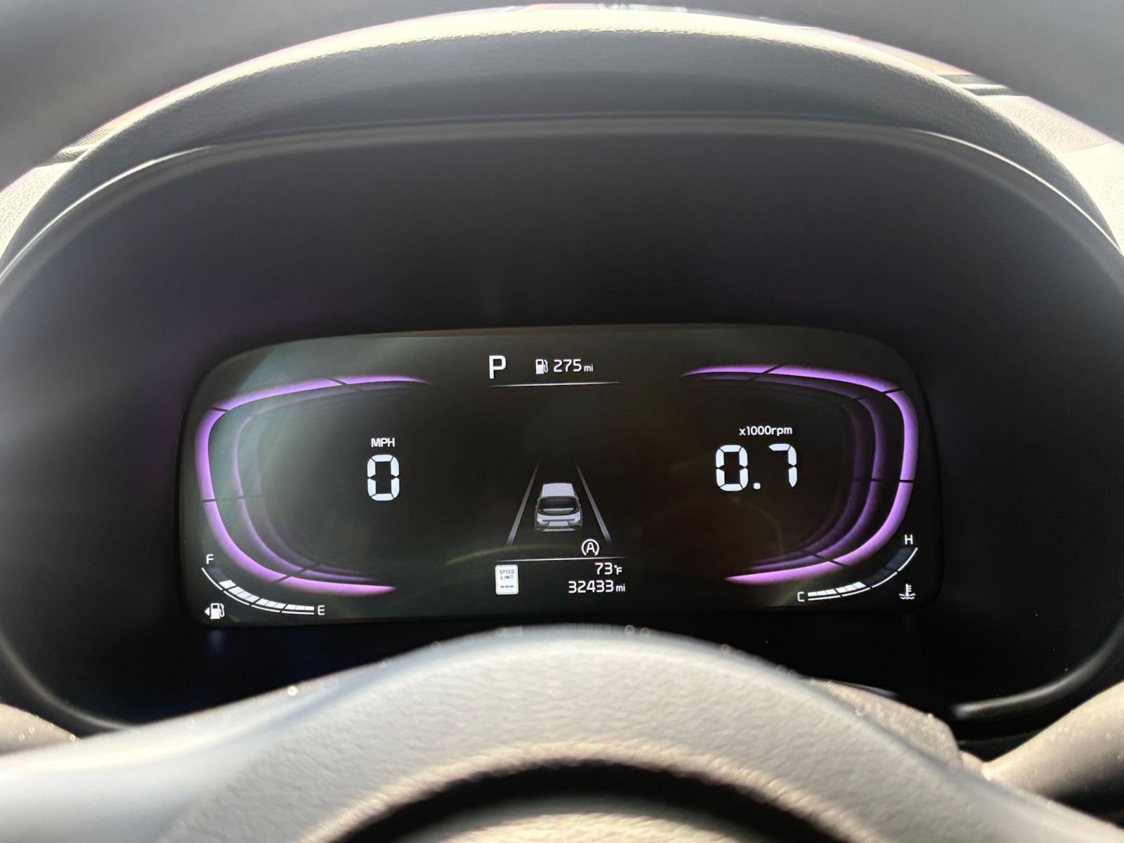 Used 2025 Kia Soul LX w/ LX Technology Package FWD image 34