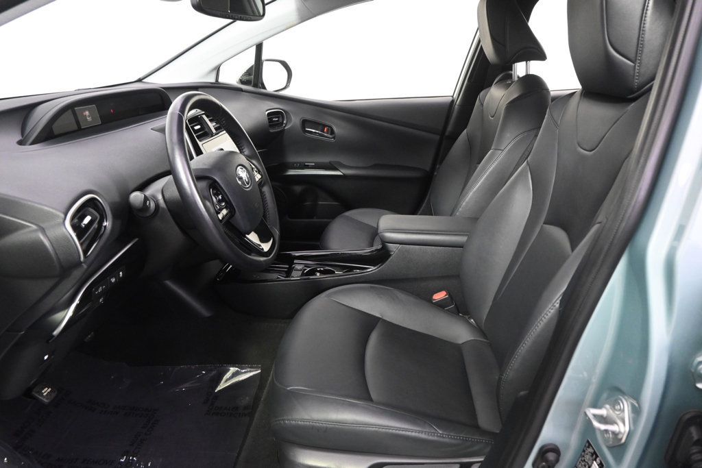 Used 2020 Toyota Prius XLE AWD/4WD image 13