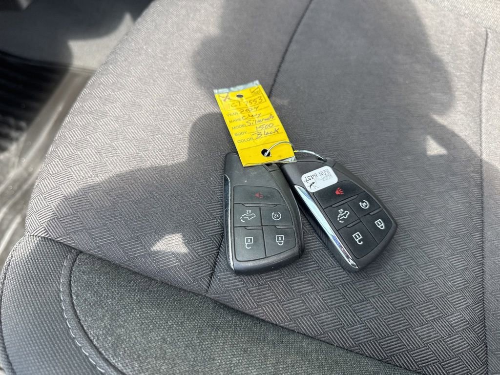 Used 2024 Chevrolet Silverado 1500 Custom image 34