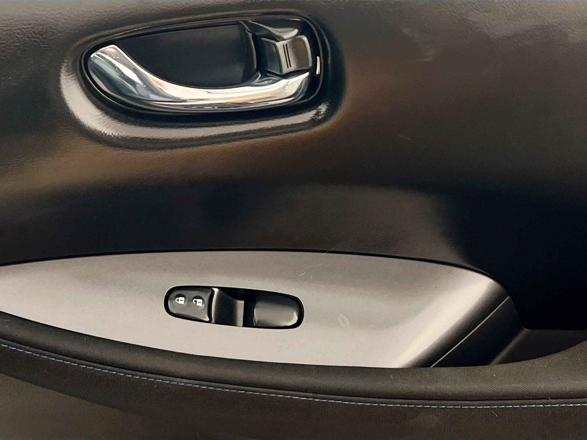 Used 2020 Nissan Leaf S w/ S Charge Package image 32