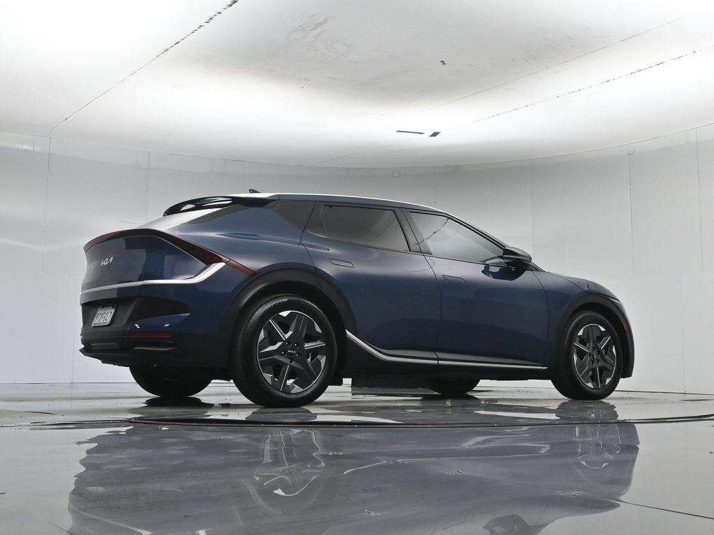 Used 2025 Kia EV6 Light RWD image 52