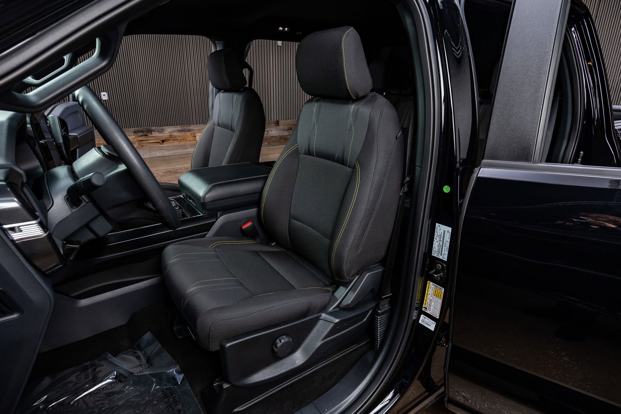 Used 2025 Ford F150 STX w/ Equipment Group 200A image 28