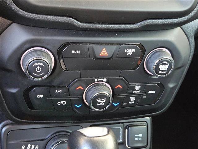 Used 2019 Jeep Renegade Limited w/ Quick Order Package 22P image 13