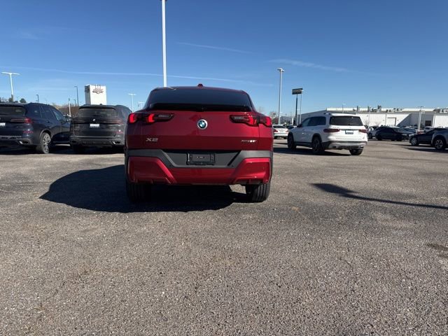 Used 2025 BMW X2 xDrive28i w/ Premium Package image 6