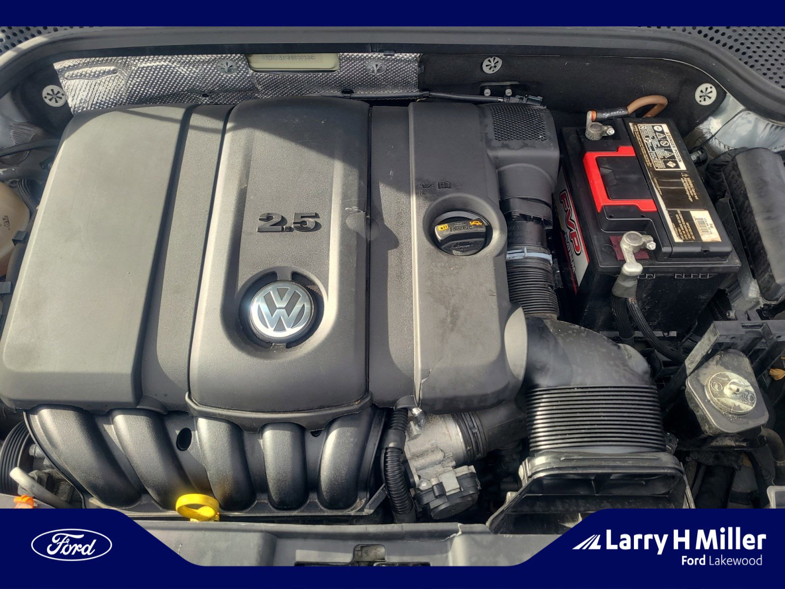 Used 2013 Volkswagen Beetle 2.5 image 22