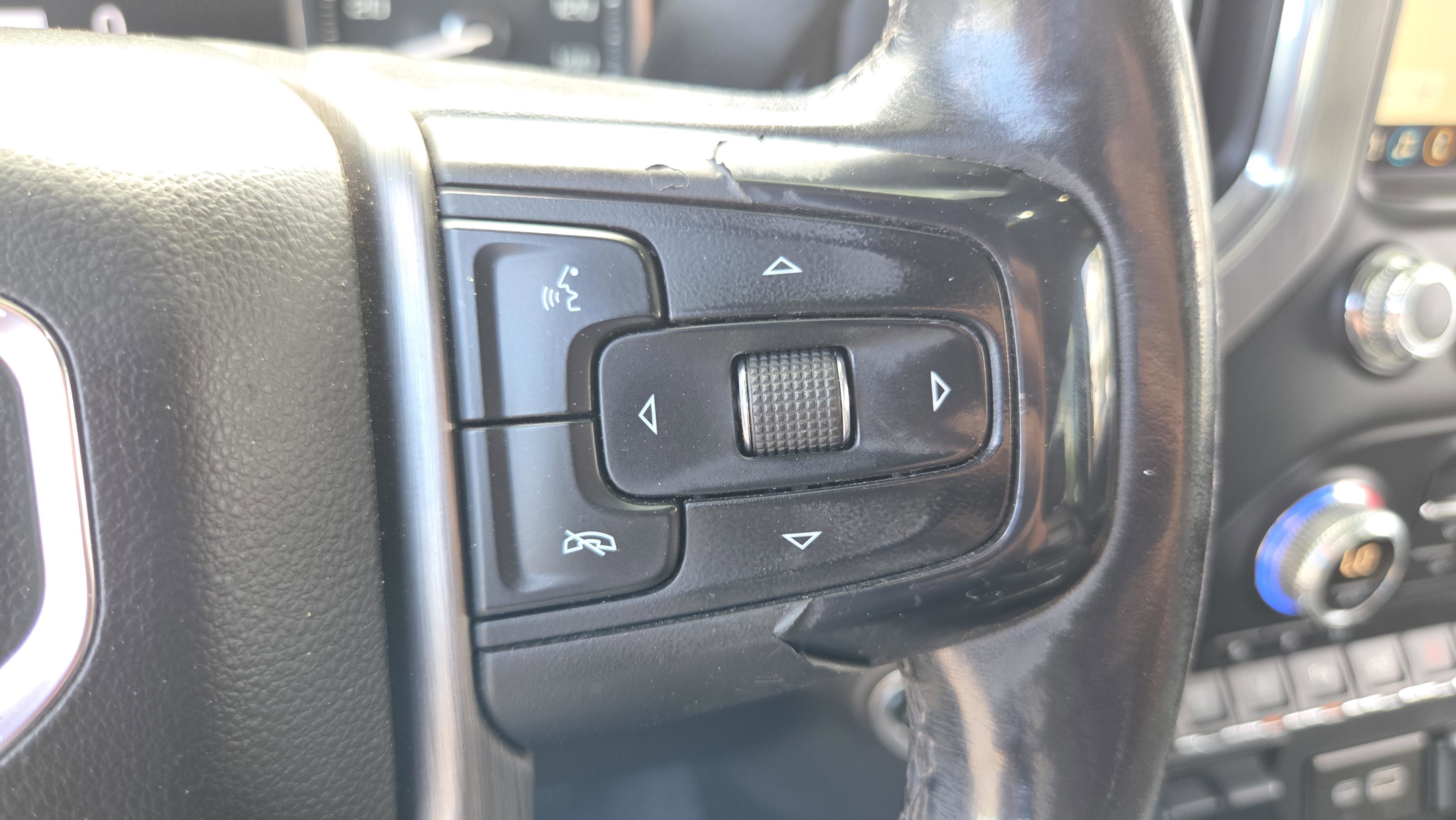 Used 2020 GMC Sierra 2500 Denali w/ Denali Ultimate Package image 32