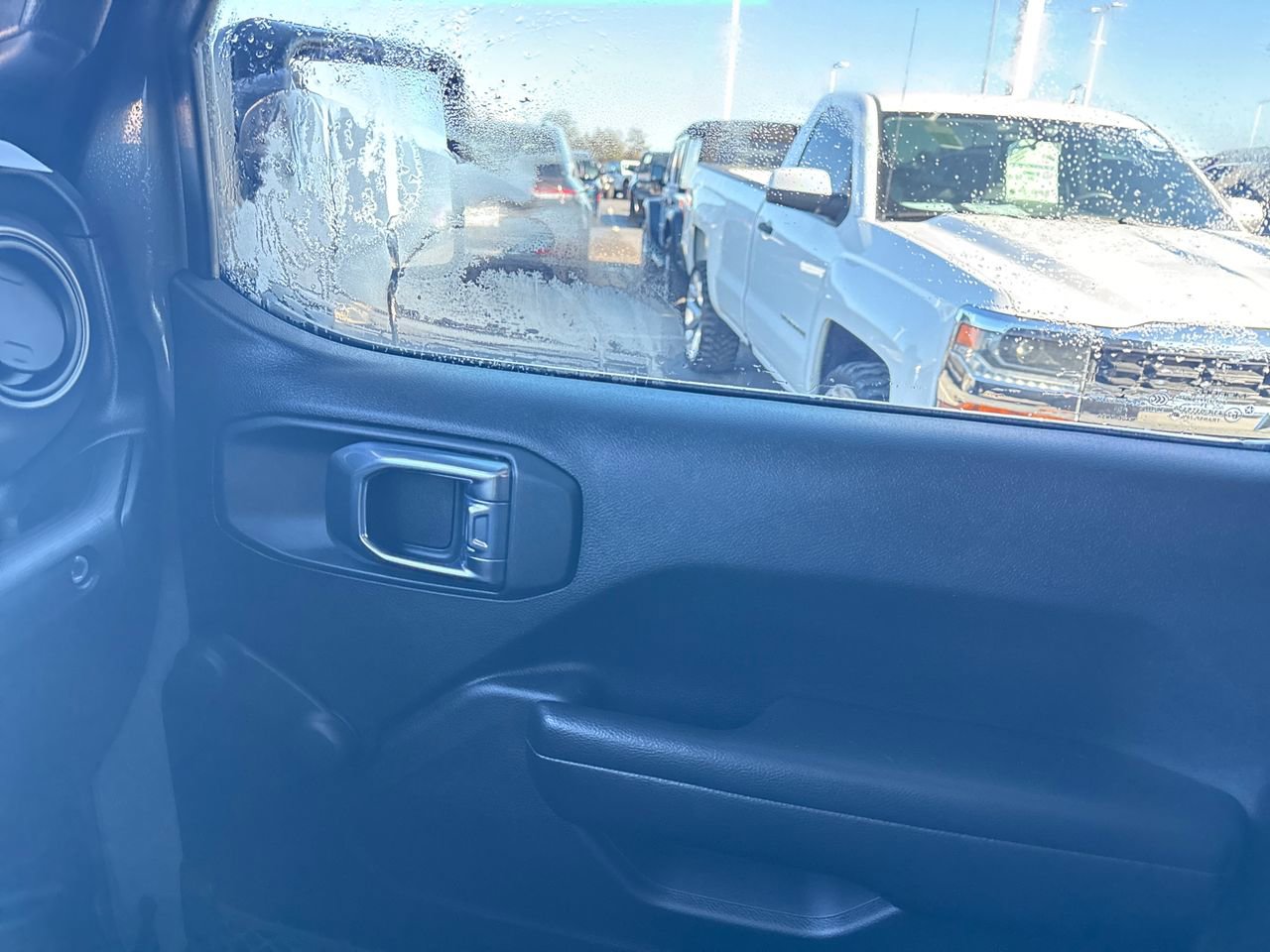 Used 2021 Jeep Wrangler Unlimited Sport image 27