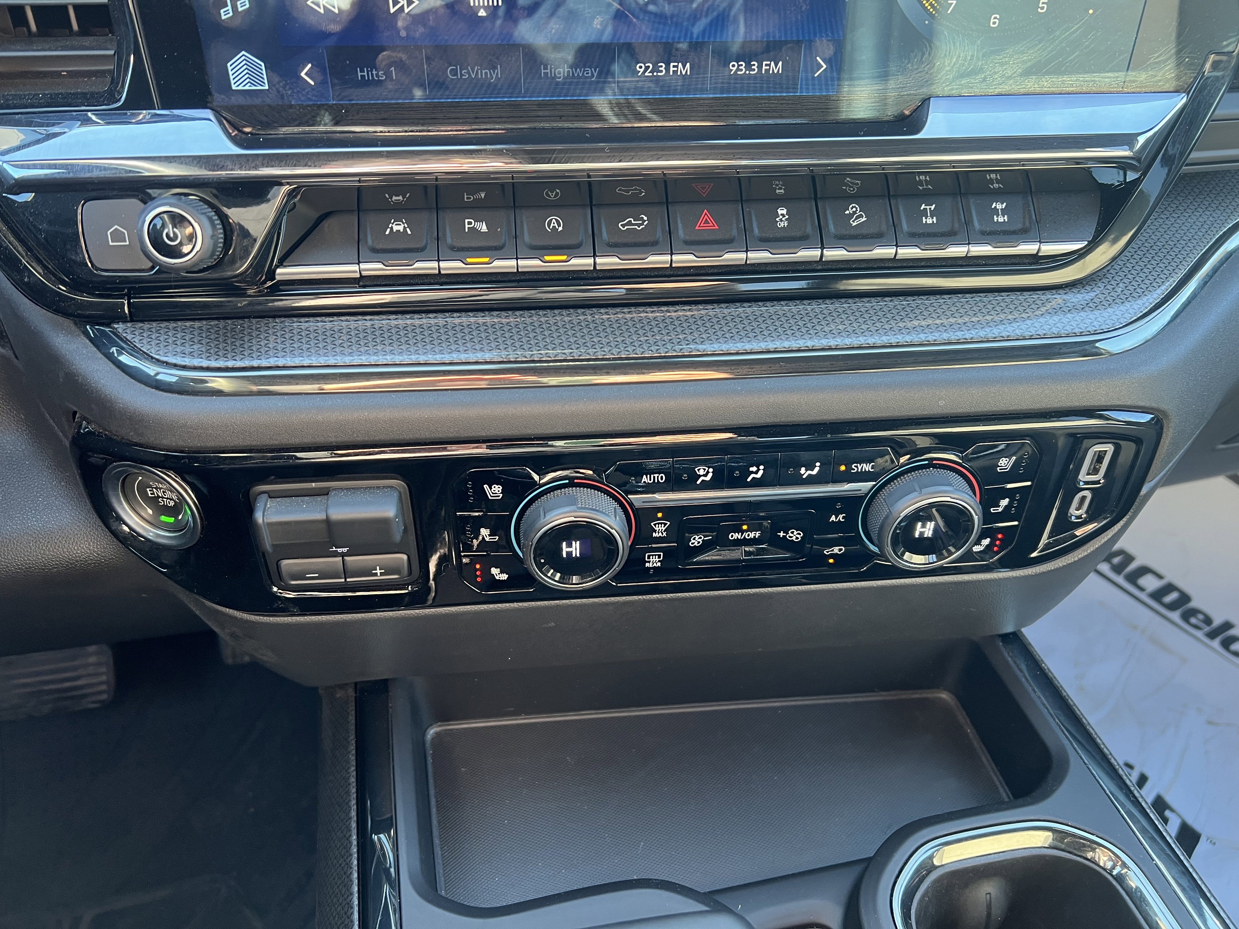 Used 2023 Chevrolet Silverado 1500 ZR2 image 22