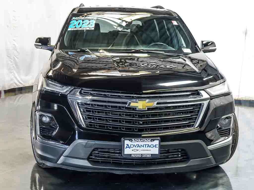 Used 2023 Chevrolet Traverse LT w/ LT Premium Package AWD/4WD image 7