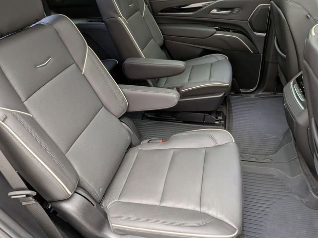 Certified 2024 Cadillac Escalade Sport w/ LPO, ONYX Package image 27