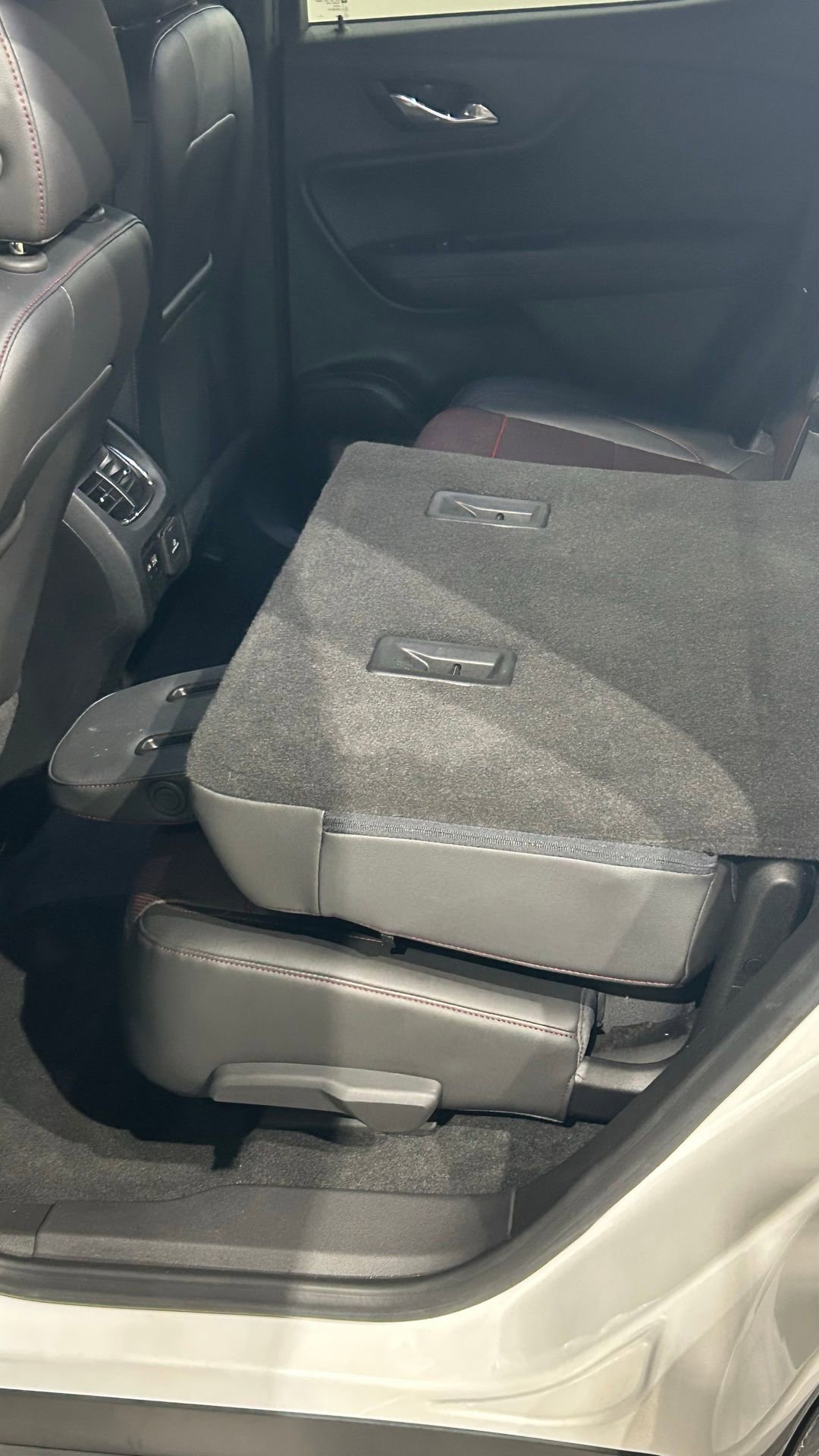 Used 2020 Chevrolet Blazer RS image 52