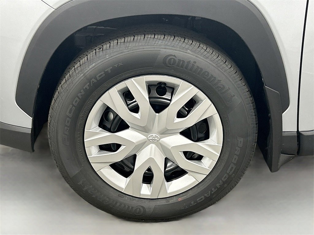 New 2026 Toyota Corolla Cross L image 8