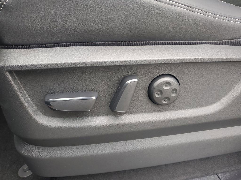 New 2025 Nissan Armada PRO-4X w/ Pro-4X Premium Package image 12