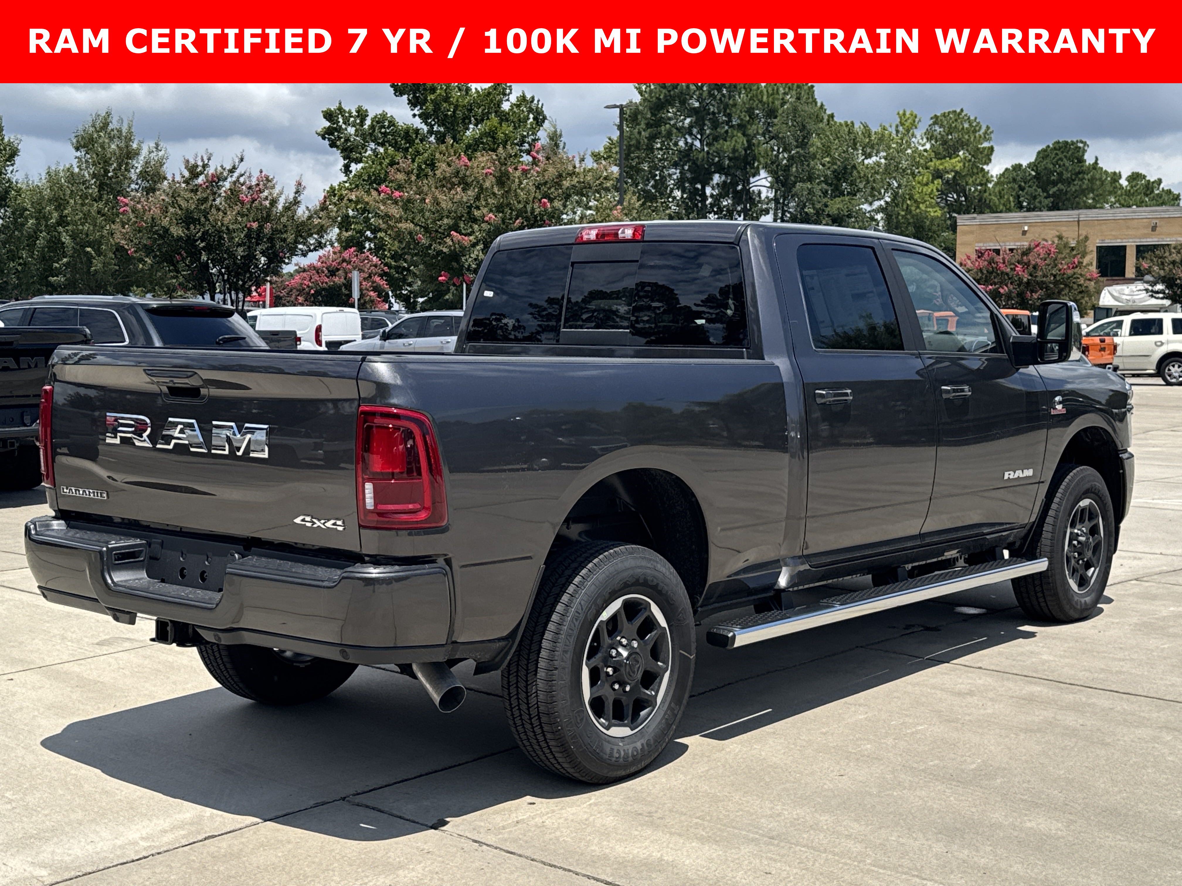 Used 2025 RAM 2500 Laramie AWD/4WD image 8