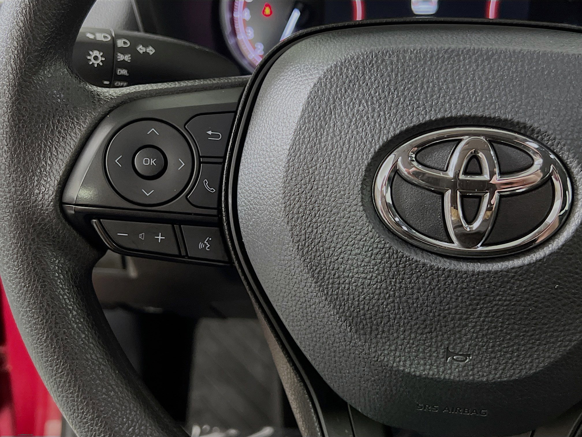 Used 2025 Toyota RAV4 LE image 19